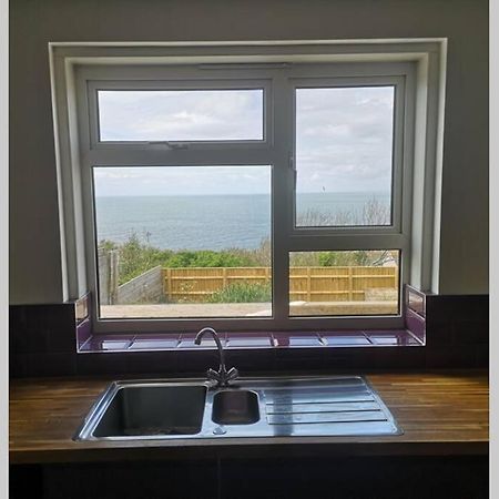 Jurassic View 3 Bed House With Hot Tub Villa Castletown  Exterior photo